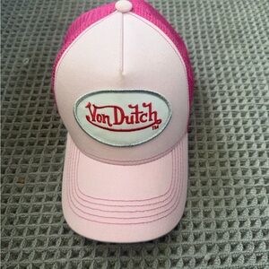 Von Dutch Vibrant Pink Mesh Cap
